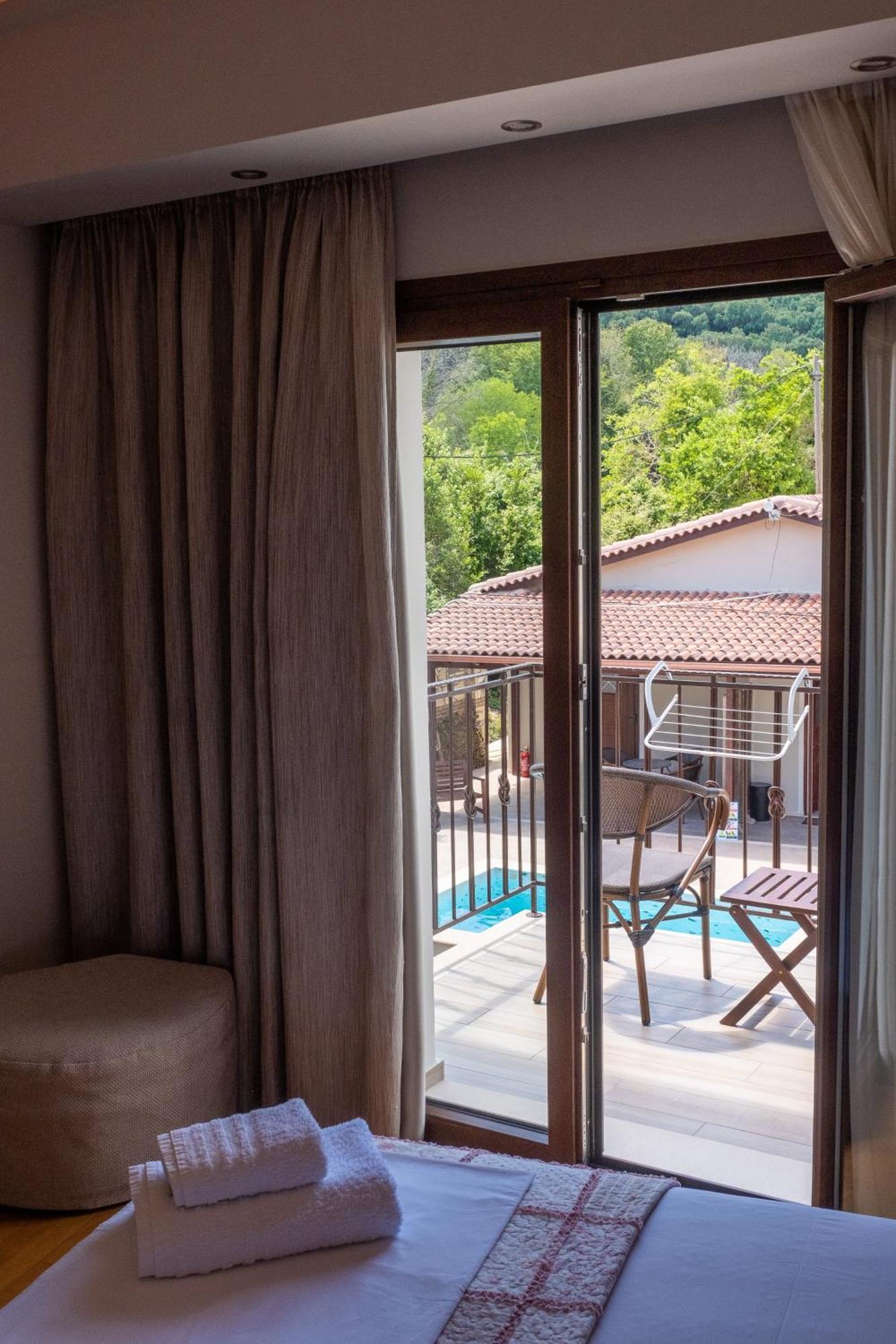 Sekreto - "S" Maisonettes & Studios Adults Only Parga Exteriör bild